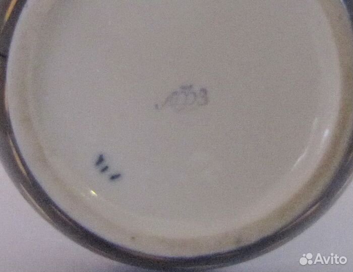 Фарфоровая бутылка Ленинградский юбилейный ликер