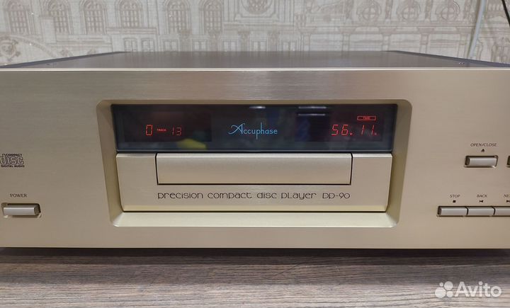 Hi-End CD-Транспорт Accuphase DP- 90