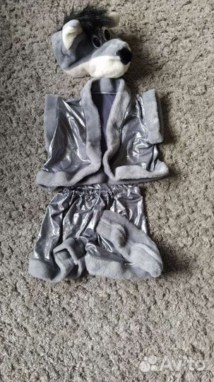 Новогодний костюм волка