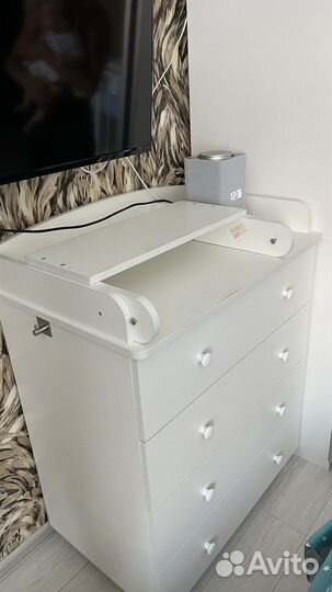 Пеленальный комод белый