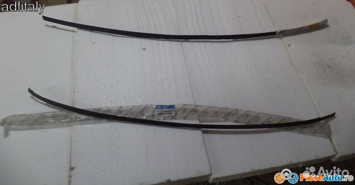 Молдинги крыши Хендай Акце