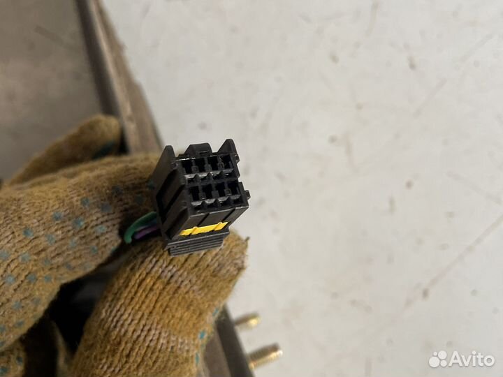 Правое боковое зеркало nissan almera classic b10