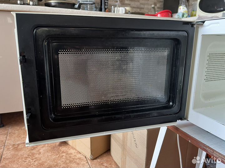 Микроволновая печь scarlett