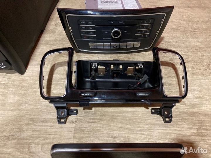 Подлокотник Mercedes-Benz Gle W292 2018