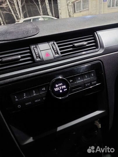 Штатная магнитола skoda rapid