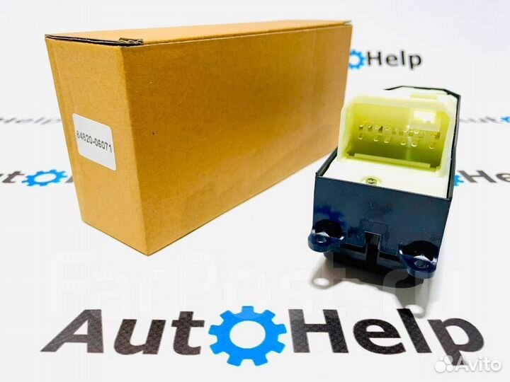 Блок управления стеклоподъемниками Toyota Camry