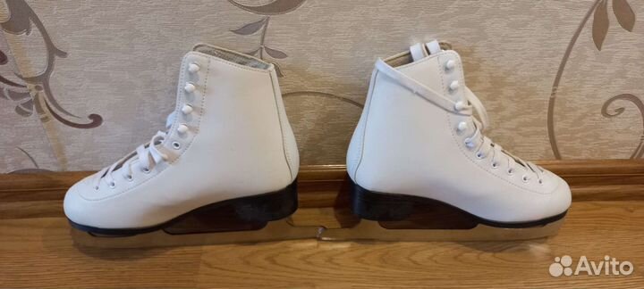 Коньки 38 размер