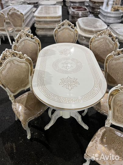 Кухонный стол,стулья / оплата при получении