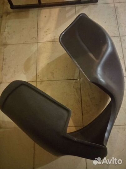 Подкрылок правый передний Лада Калина 1