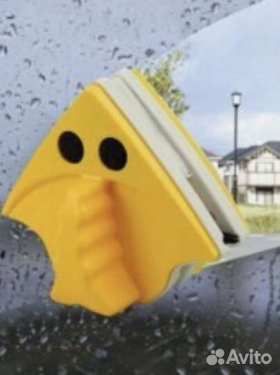 Магнитная щетка для окон двусторонняя