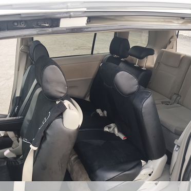 Toyota Isis 1.8 CVT, 2011, 113 600 км