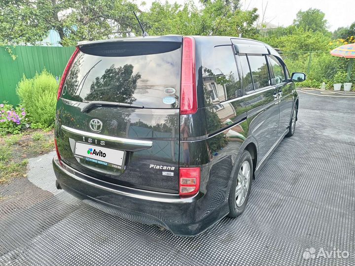 Toyota Isis 1.8 CVT, 2010, 173 000 км