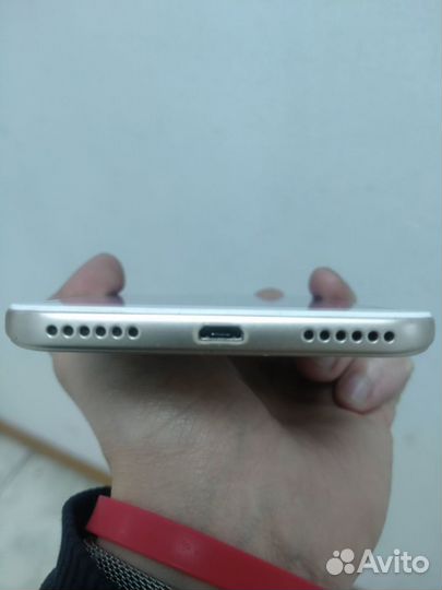 Xiaomi Redmi Note 5A, 2/16 ГБ