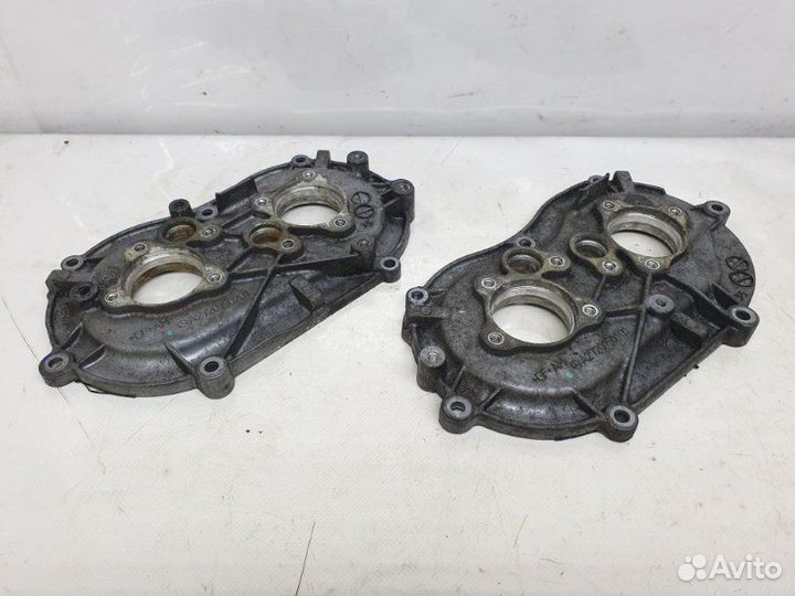 Крышка двигателя Mercedes-Benz E W212 3.5 2010