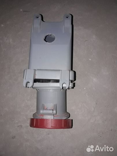 Розетка авв 463RS6W, 63A, 3P+N+E, IP67 с вилкой