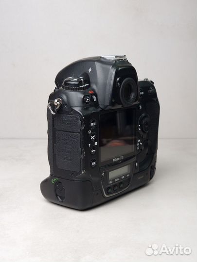 Nikon D3 затвор не работает