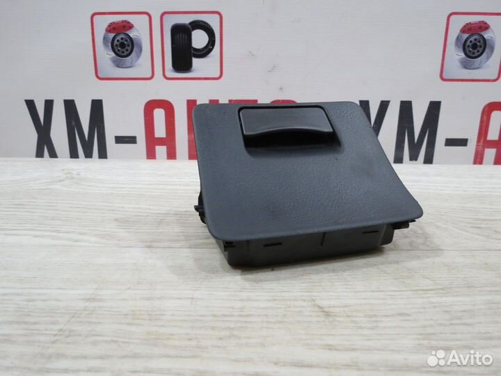 Ящик консоли Toyota Corolla 150