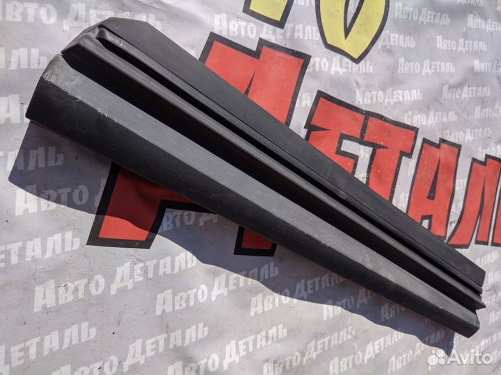 Накладка передней левой двери Lexus RX200 2015