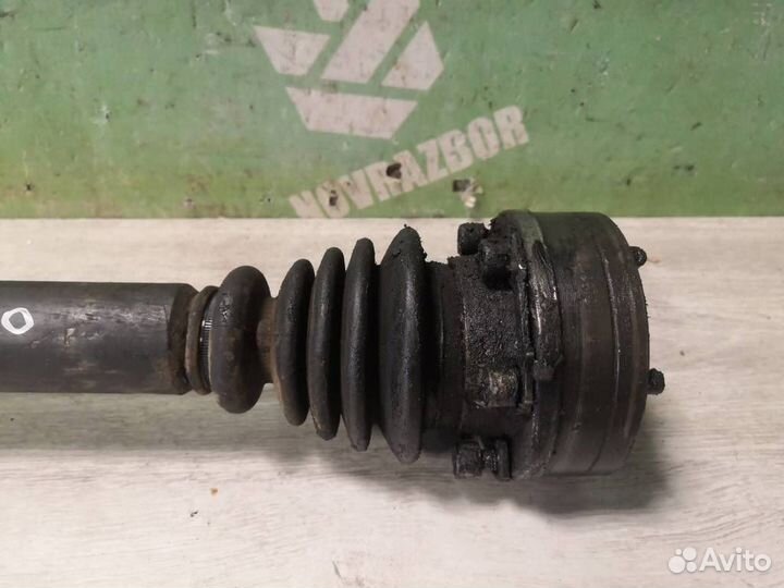 Полуось передняя правая Фольксваген Гольф 3 Венто