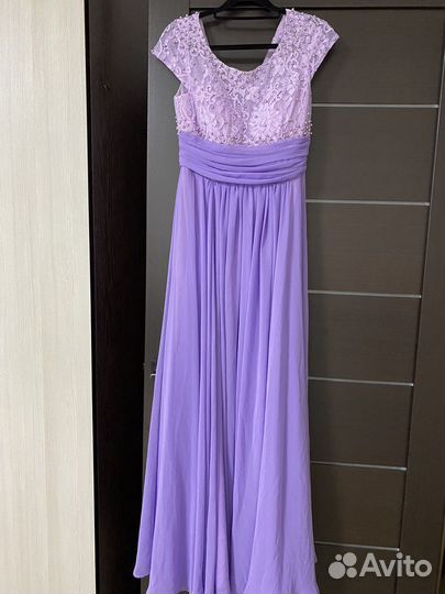 Вечернее платье