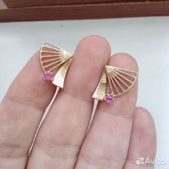 Золотые серьги СССР