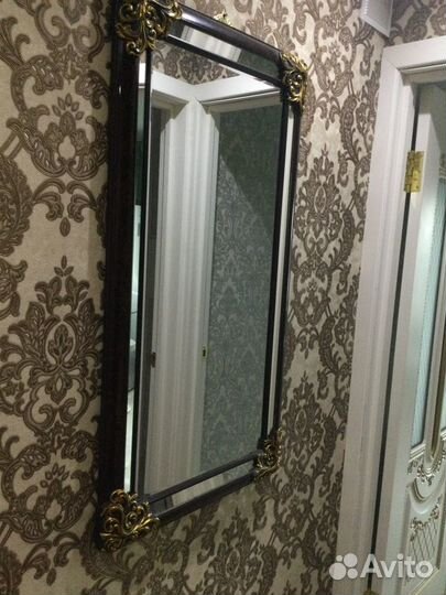 Зеркала в багете в классическом стиле