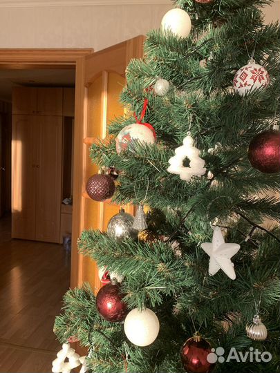 Елка искусственная