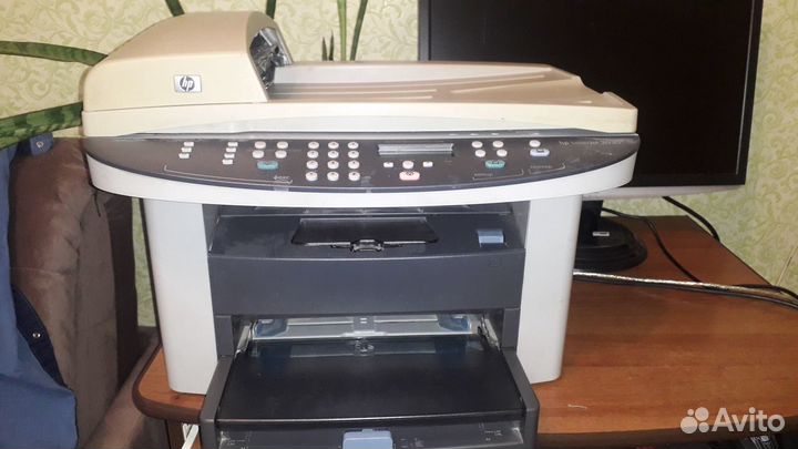 Лазерный мфу принтер HP LaserJet
