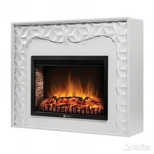 Каминокомплект:Очаг Electrolux EFP/P-3020LS с порт