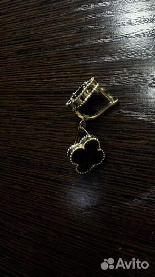 Серьги клевер