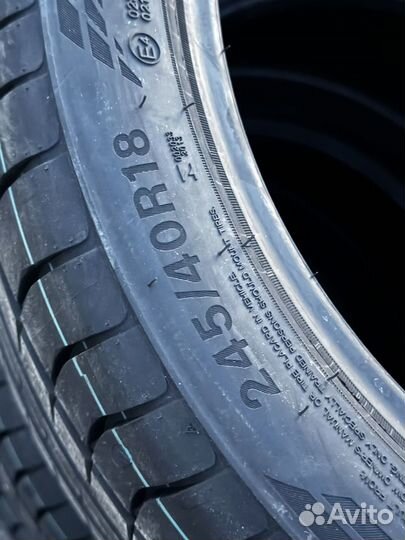 Triangle EffeXSport TH202 245/40 R18 97Y