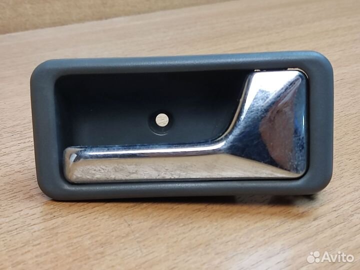 Ручка двери внутренняя правая, Mazda 626 GD