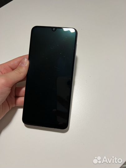 Samsung Galaxy A50, 4/64 ГБ