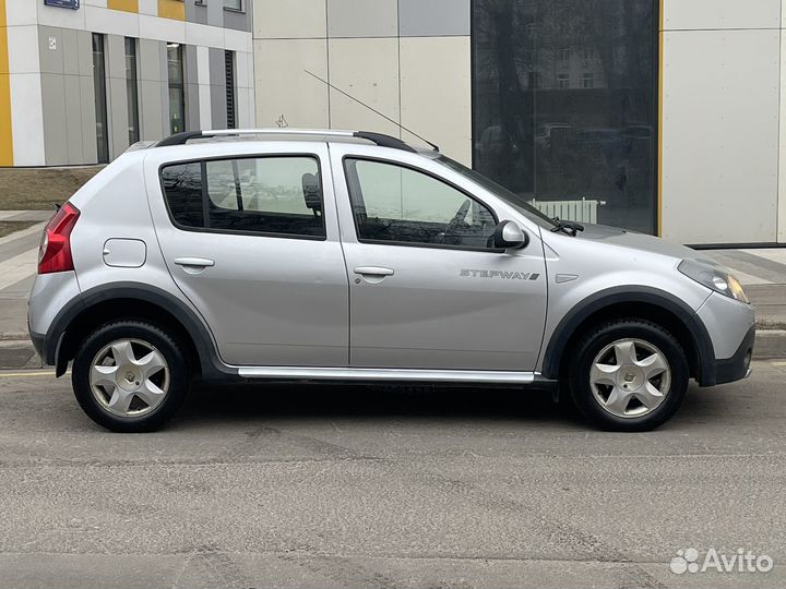 Renault Sandero Stepway 1.6 AT, 2014, 157 694 км