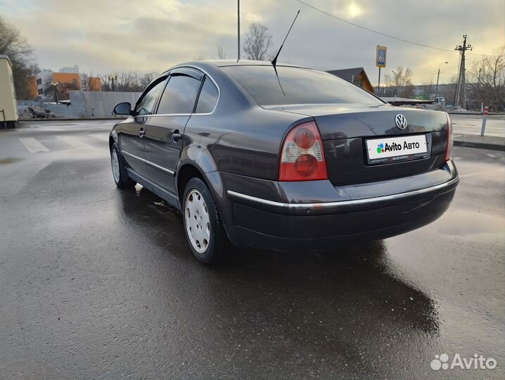 Volkswagen Passat 1.8 AT, 2004, 268 000 км