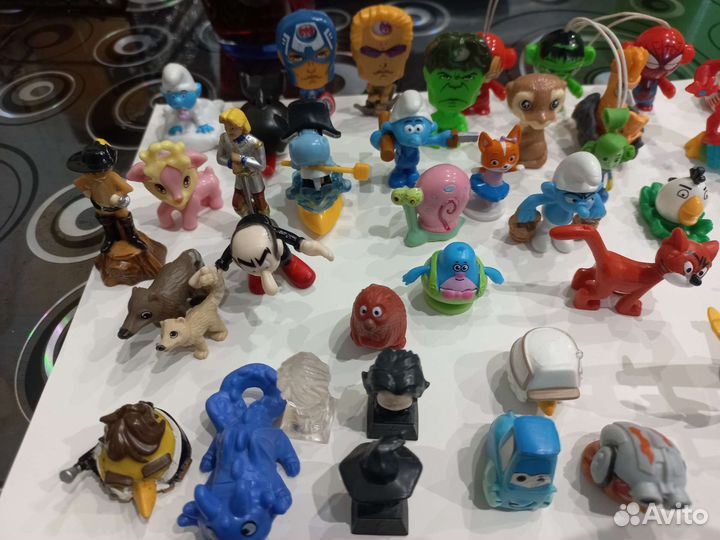 Игрушки из киндера и другие