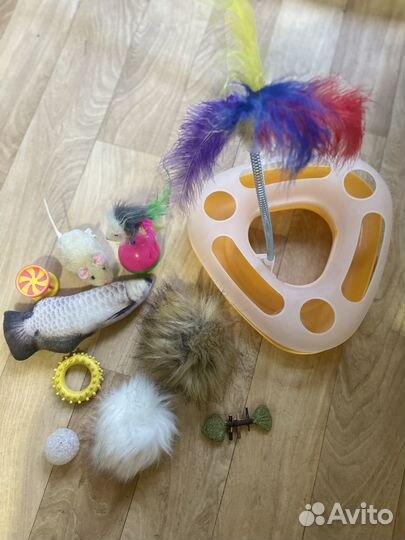 Игрушки для кошек