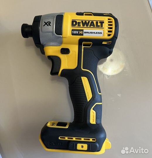 Шуруповерт dewalt импакт DCF887N