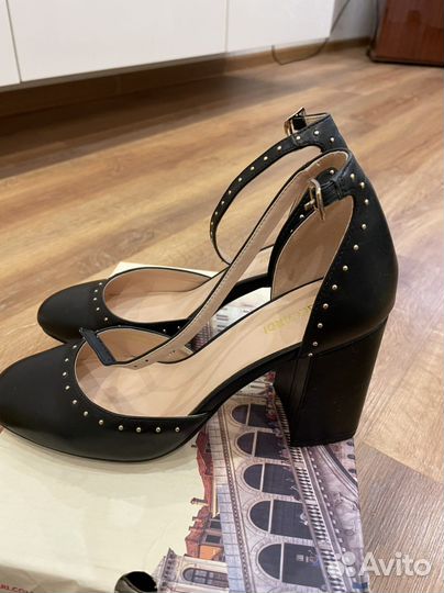 Туфли taccardi 38