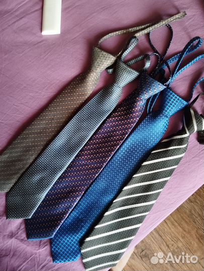 Галстук на школьника