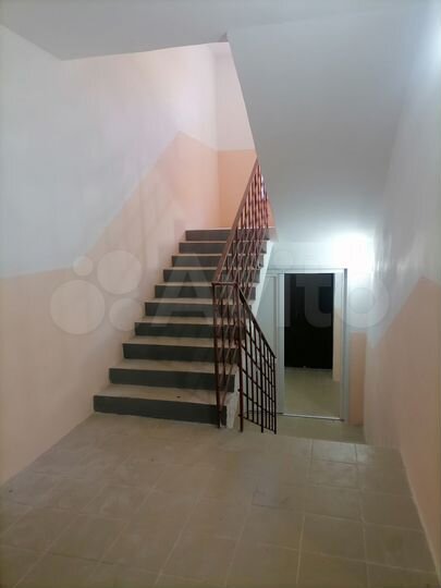 Своб. планировка, 47 м², 1/3 эт.