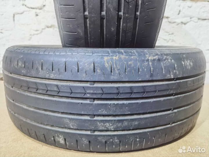 Continental ContiPremiumContact 5 215/55 R17 94W
