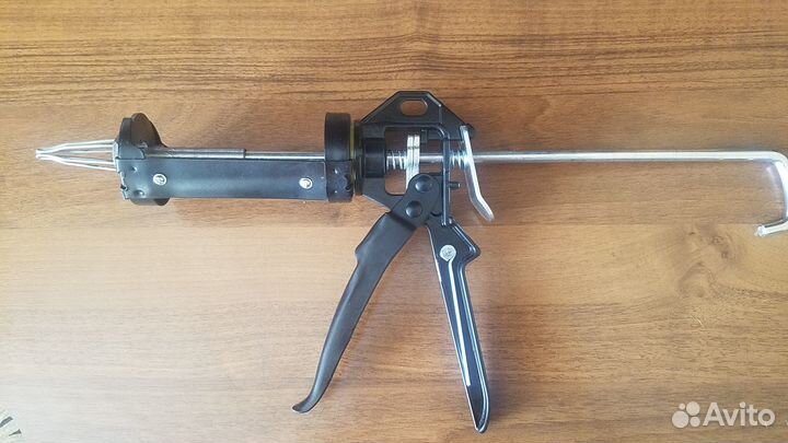 Пистолет для дошиповки. Дошипун, дошиповщик