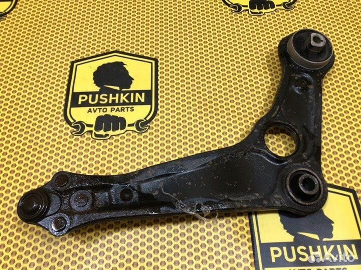 Рычаг подвески нижний передний левый Renault