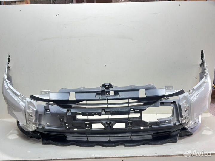 Бампер передний Mitsubishi Outlander 3 2003-2017