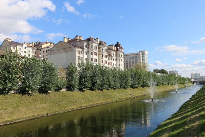 3-к. квартира, 98 м², 4/7 эт.