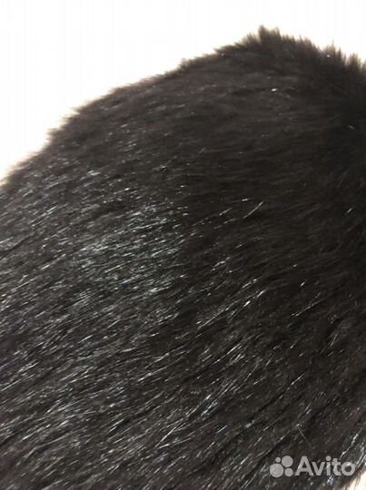 Женские меховые шапки