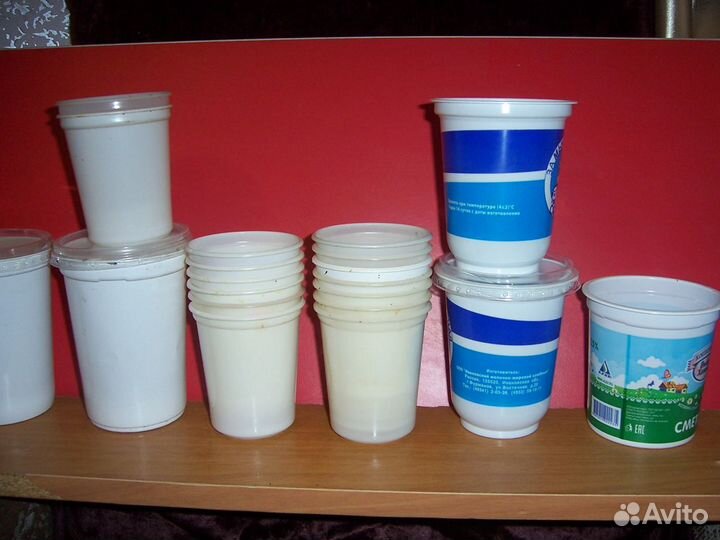 Стаканы пластиковые из под сметаны
