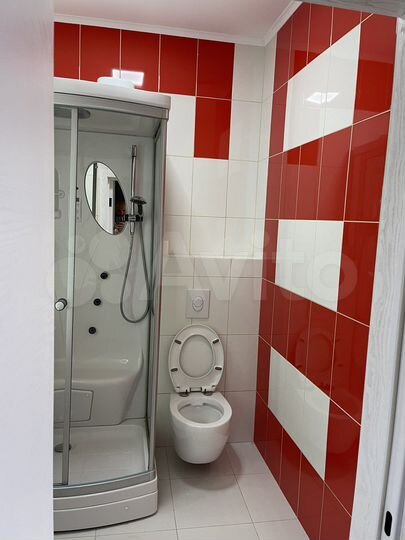 2-к. квартира, 82 м², 8/17 эт.