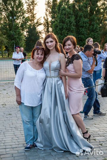 Выпускное свадебное платье